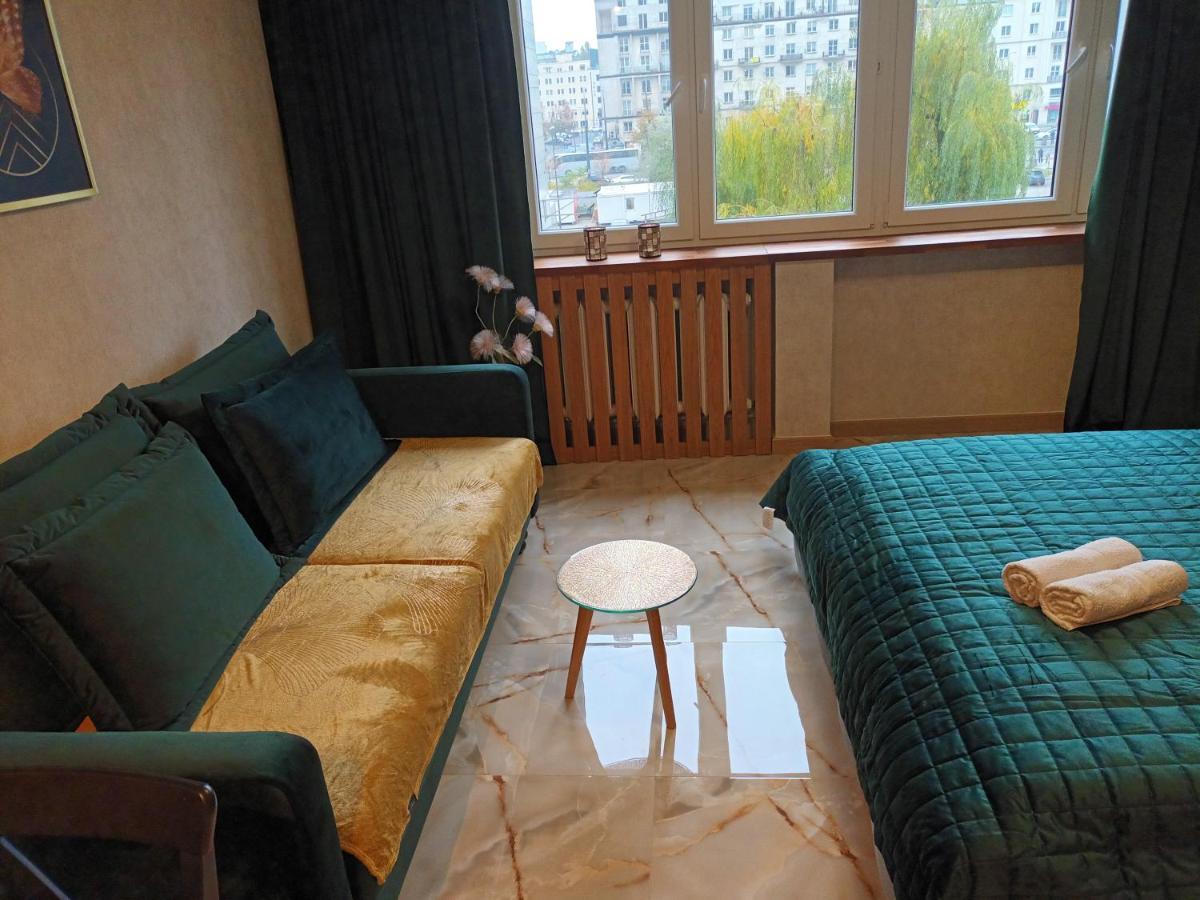 Green Apartament W Centrum 华沙 外观 照片