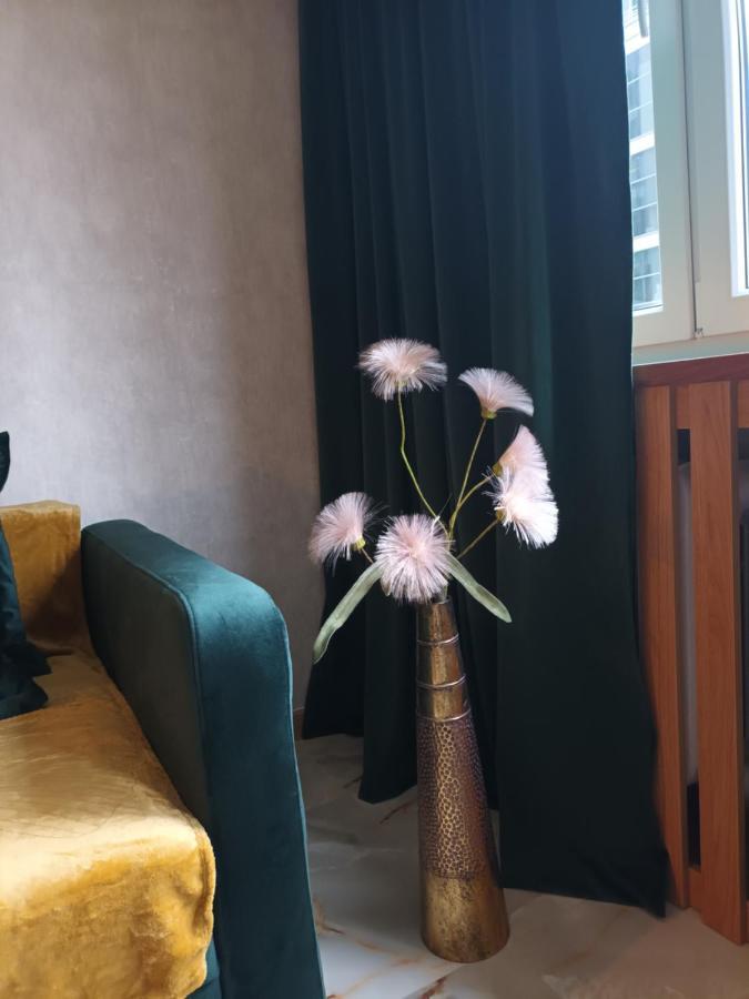 Green Apartament W Centrum 华沙 外观 照片